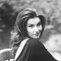 Anna Devin