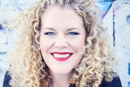 Michelle DeYoung | Mezzo-soprano Michelle DeYoung | Mezzo-soprano