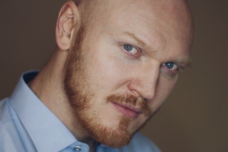 Lukas Jakobski | Bass Lukas Jakobski | Bass