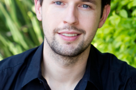 Russell Harcourt | Countertenor Russell Harcourt | Countertenor