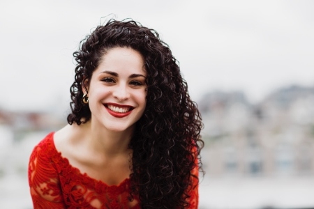 Alexandra Urquiola | Mezzo-soprano