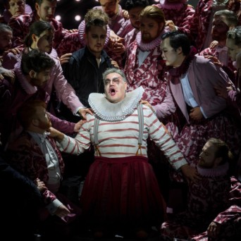 The Audience reacts to Rigoletto