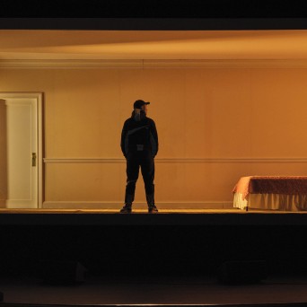 The Audience reacts to Trade / Mary Motorhead