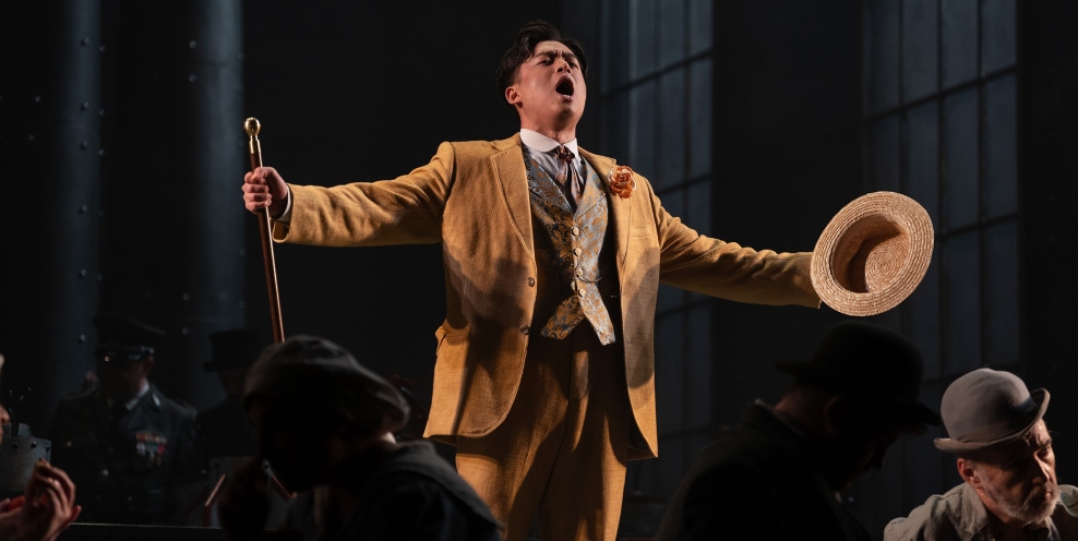 Duke Kim Faust in IN Os Faust photo Pat Redmond