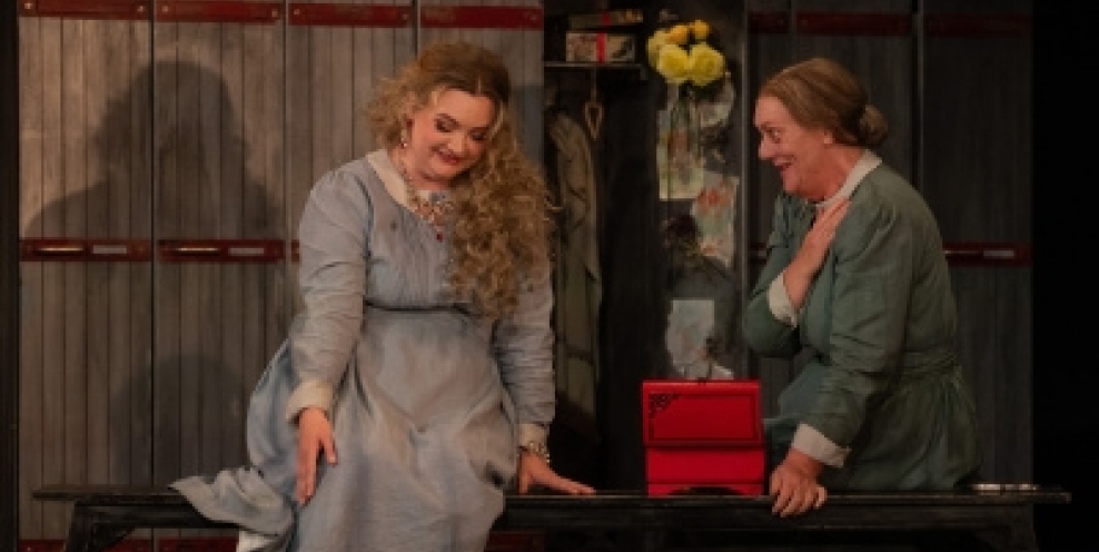 Jennifer Davis Marguerite and Colette Mc Gahon Marthe Schwerlein in INOS Faust photo Pat Redmond