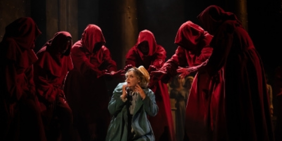 Jennifer Davis Marguerite01 in IN Os Faust photo Pat Redmond