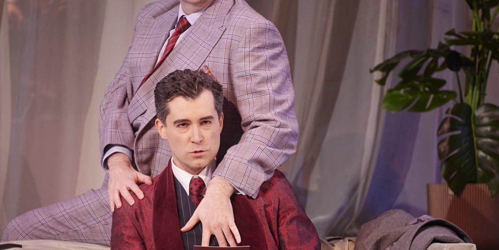 Fledermaus Alex Mc Kissick Eisenstein Ben Mc Ateer Dr Falke in INOs Die Fledermaus photo Ros Kavanagh
