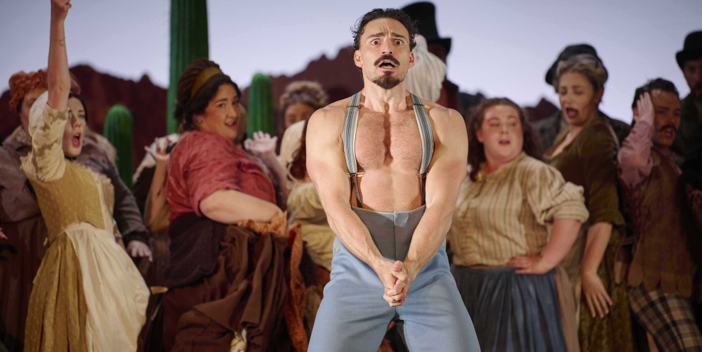 Gianluca Margheri Belcore in IN Os Lelisir damore photo Ros Kavanagh