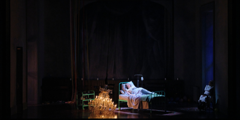 INO Traviata Production Photos 14