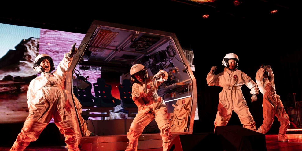 Jade Phoenix Valentina Nina Guo Sally Doreen Curran Svetlana and Sarah Richmond Judith in the INO Production of MARS Photo Pat Redmond 1553