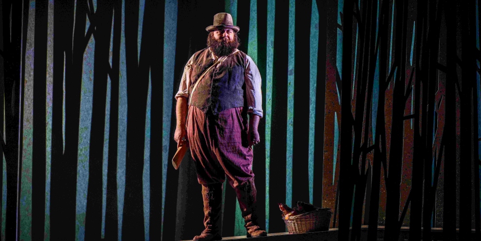 James Platt Haraštain IN Os The Cunning Little Vixen photo Ruth Medjber