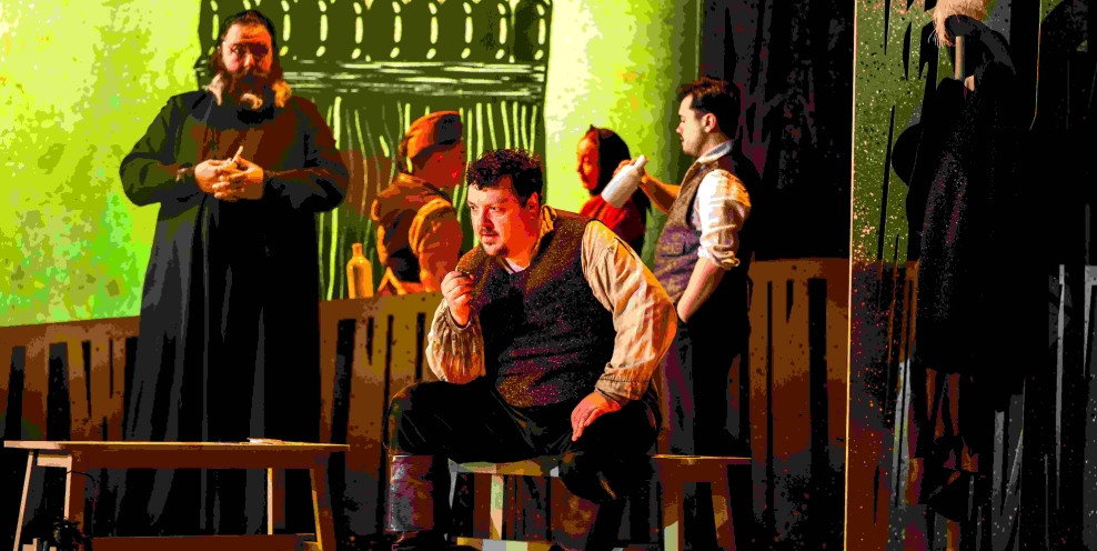 James Platt Priest Oisín Ó Dalaigh Pasek Benjamin Russell Forester Heather Sammon Mrs Pásek William Pearson Schoolmaster in IN Os The Cunning Little Vixen Photo Ruth Medjber