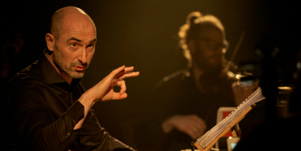 L Olimpiade Production Pictures Ros Kavanagh 1