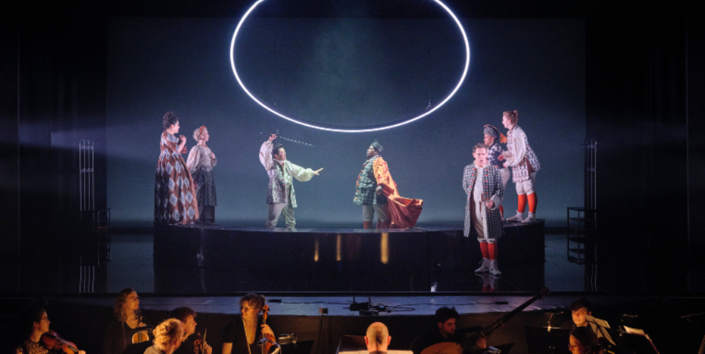 L Olimpiade Production Pictures Ros Kavanagh 7