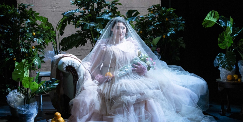 01 Michelle Orourke Dust 0312